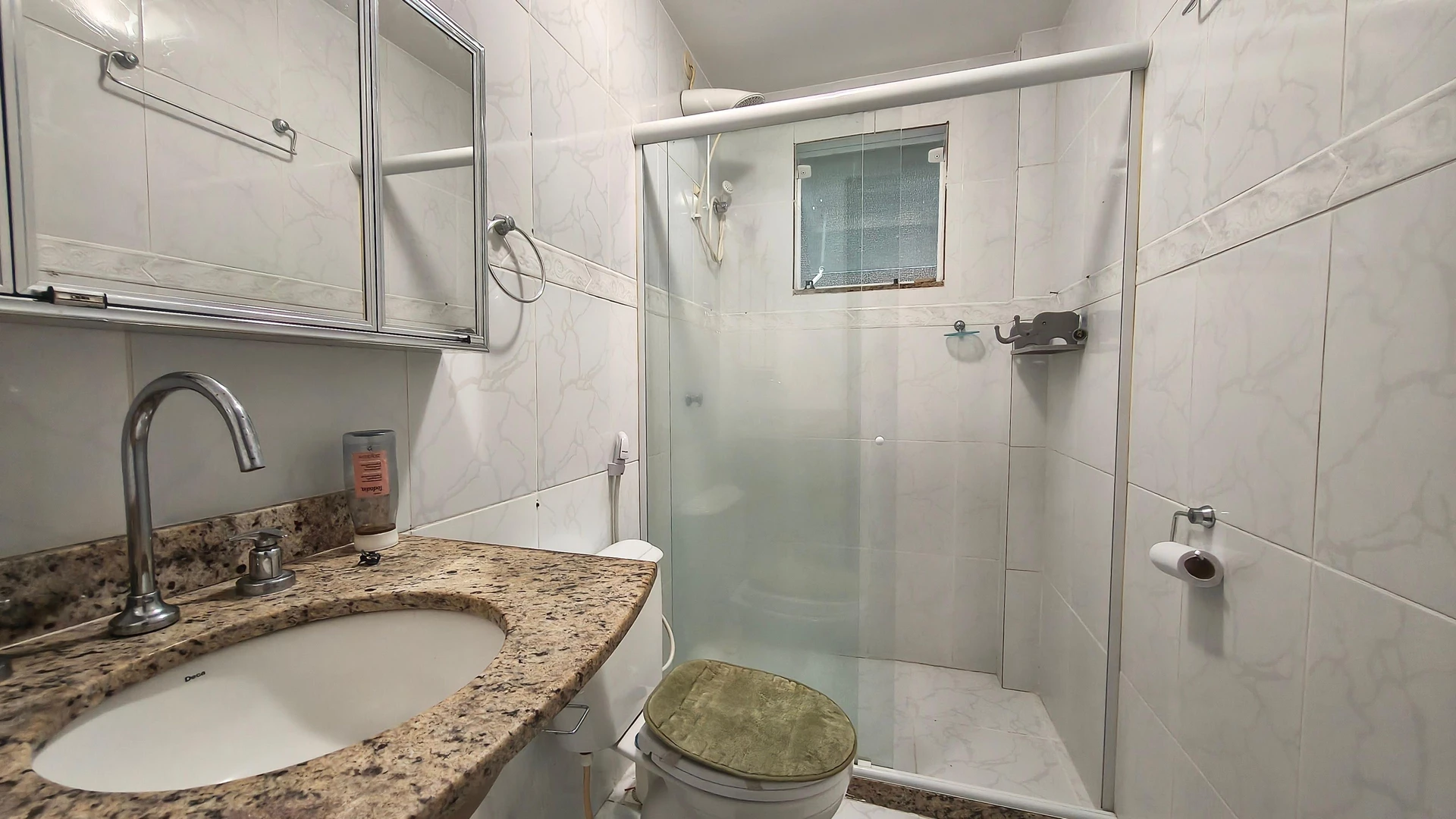 Casa con 4 dormitorios, 3 baños y jardín privado — photo 31