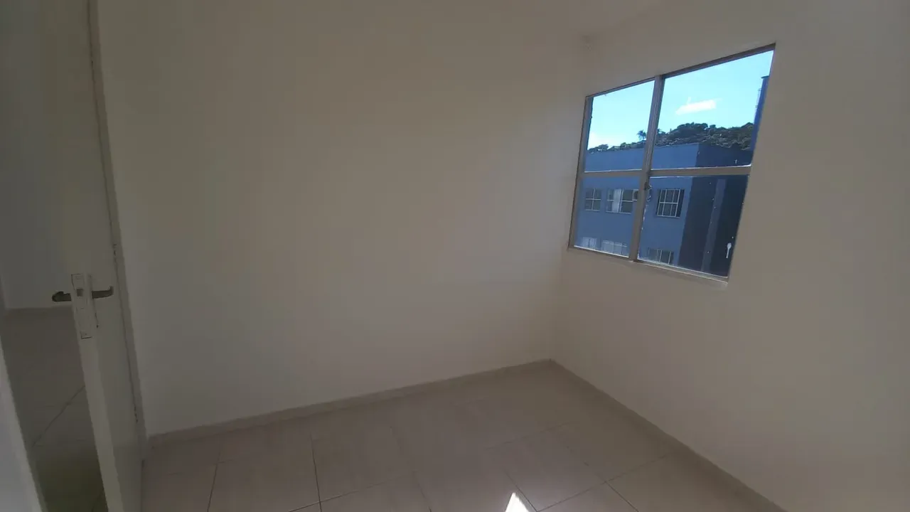 2-bedroom apartment with a mountain view in Florianópolis — photo 19