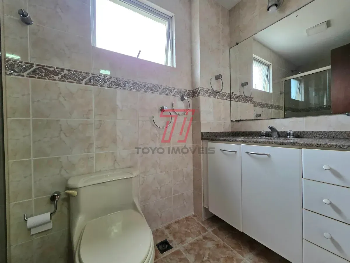 Квартира на 7-му поверсі з балконом із грилем — photo 27