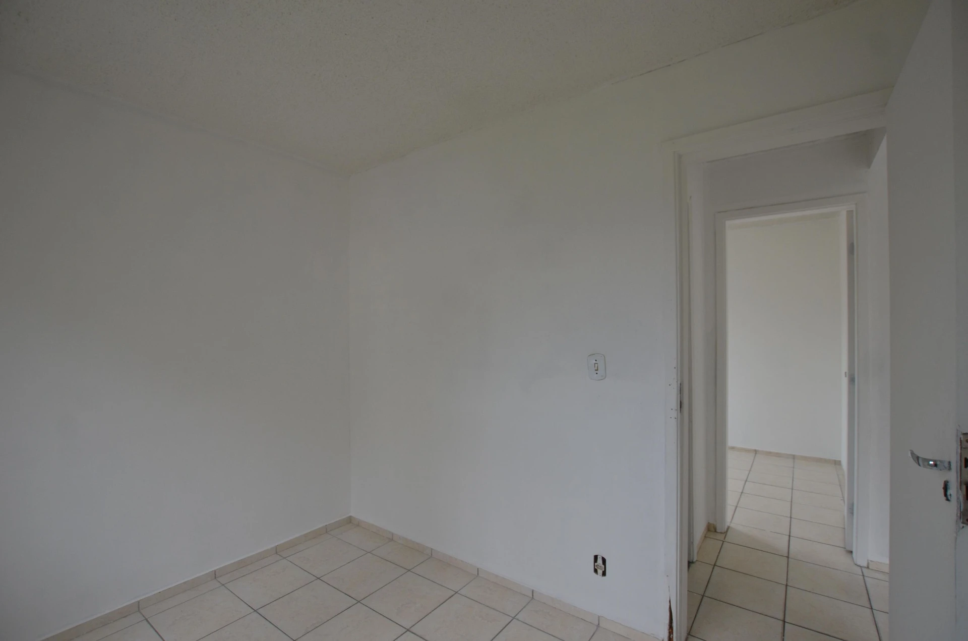2-bedroom apartment with a private garden — photo 23