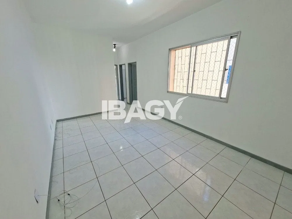2-bedroom apartment with 1 bathroom and 60 m²