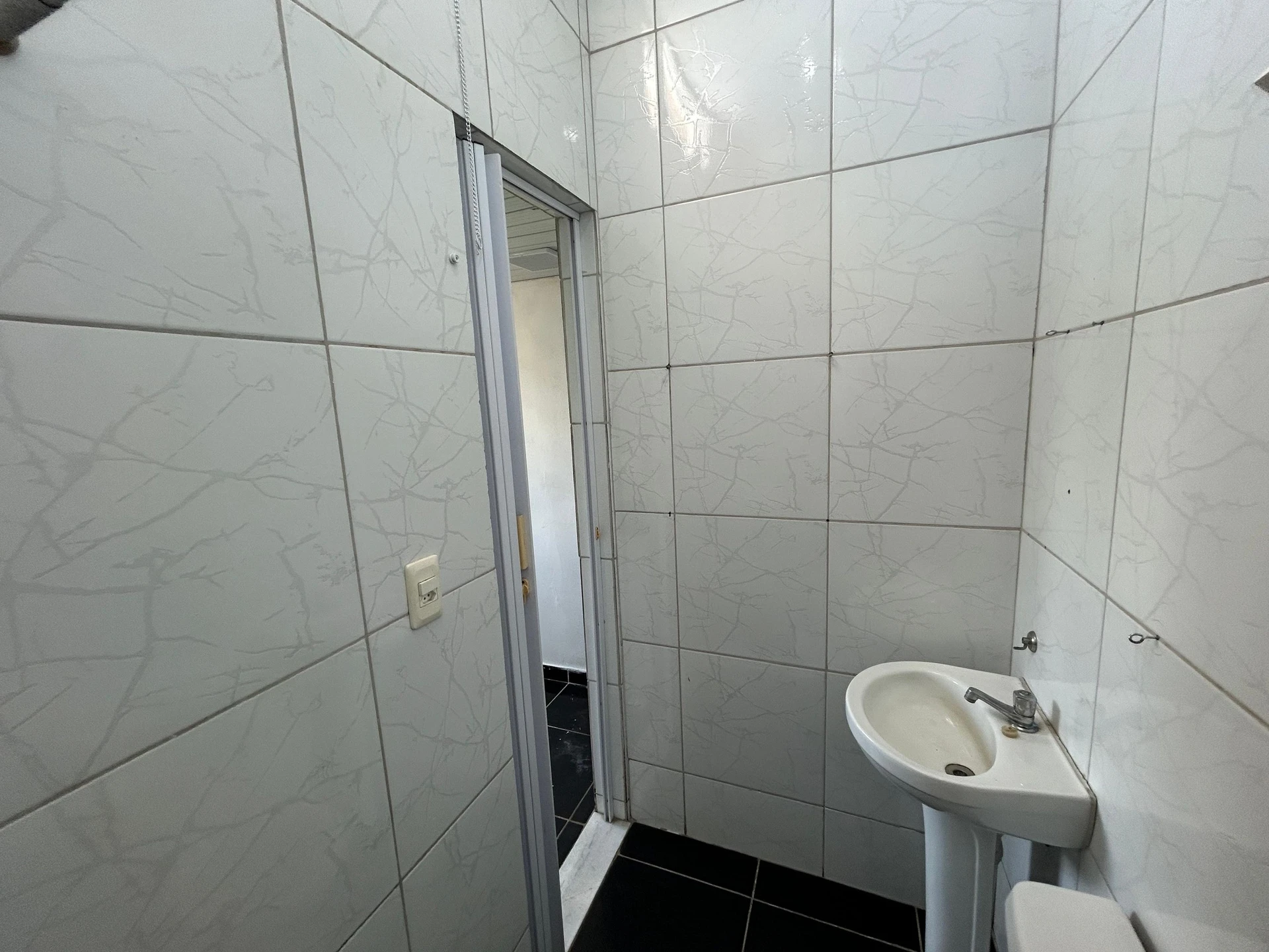 Rental house with a compact kitchenette and 1 bedroom — photo 2