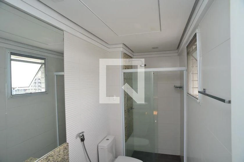 4-bedroom apartment with 250 m² and 3 en-suite baths — photo 36