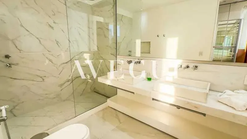 Duplex penthouse 239 m² with 3 suites and 1 parking spot — photo 12
