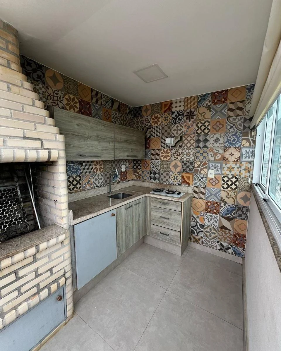 Furnished rental duplex with 4 bedrooms and private BBQ — photo 42