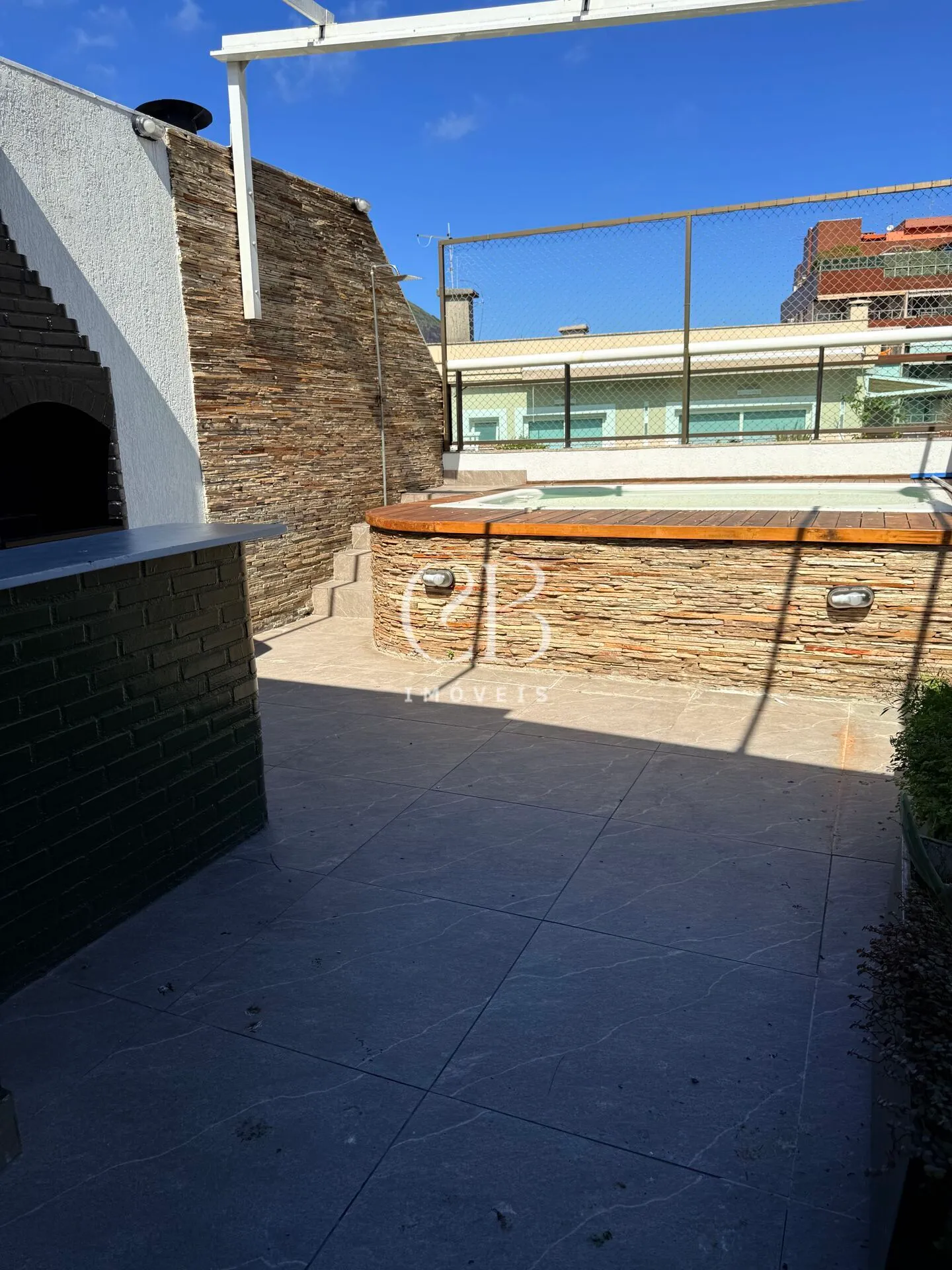 Cobertura duplex com 3 quartos e 4 banheiros — photo 21