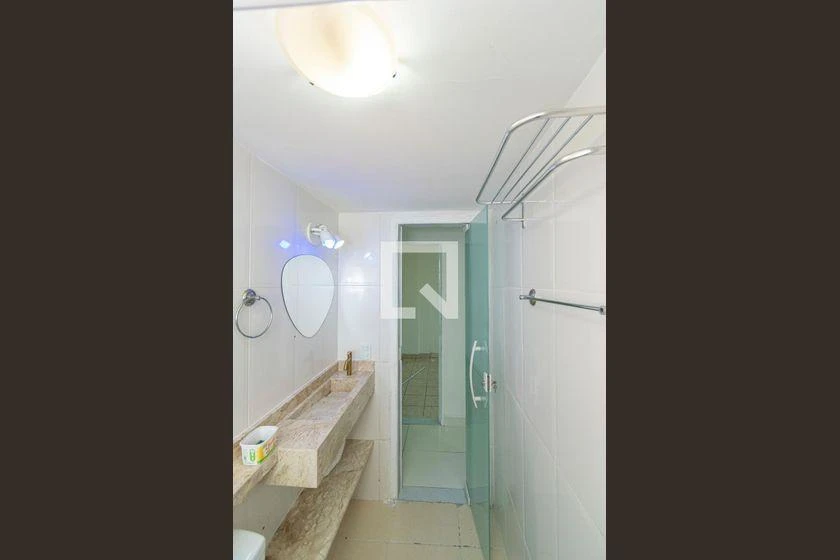 Apartamento de 2 quartos em condomínio com academia — photo 38