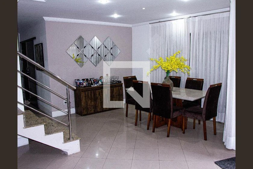 Casa de 4 dormitorios con espacio de home office — photo 4