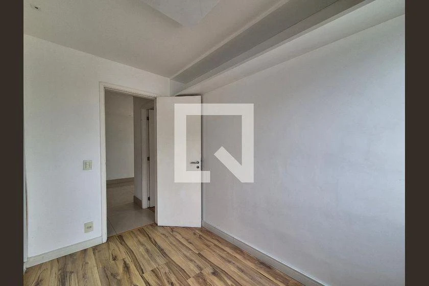 Apartamento de 2 quartos em condomínio com academia — photo 24