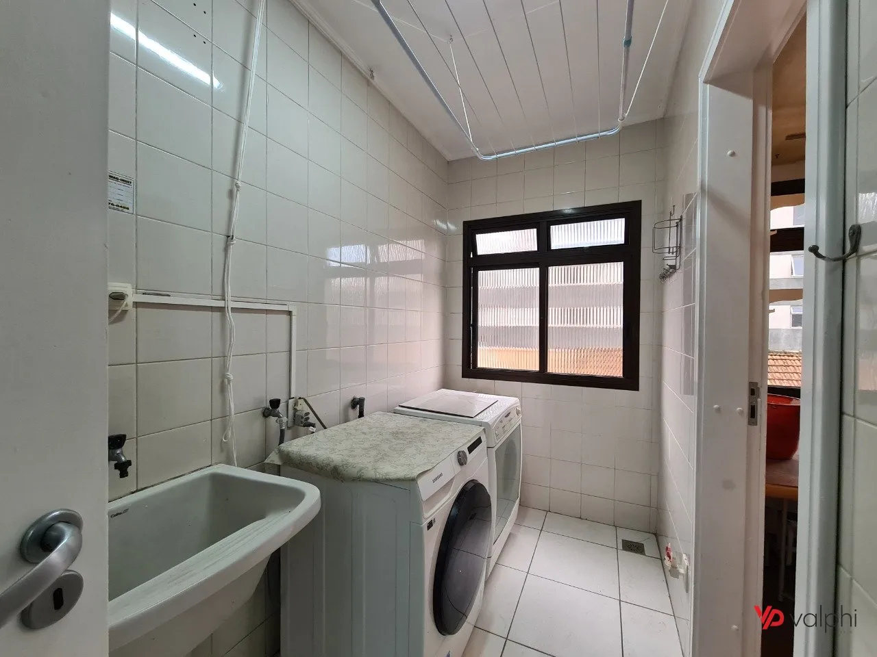 Квартира з 3 спальнями, 4 ванними та 2 паркомісцями — photo 18