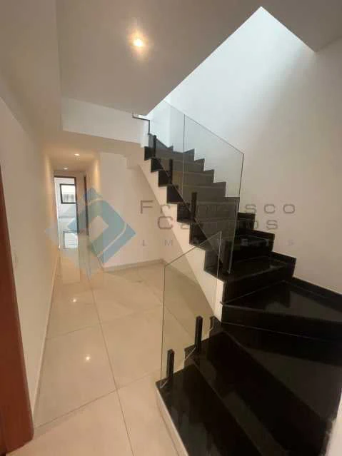 Cobertura duplex de 320 m² com 3 suítes e 2 vagas — photo 19
