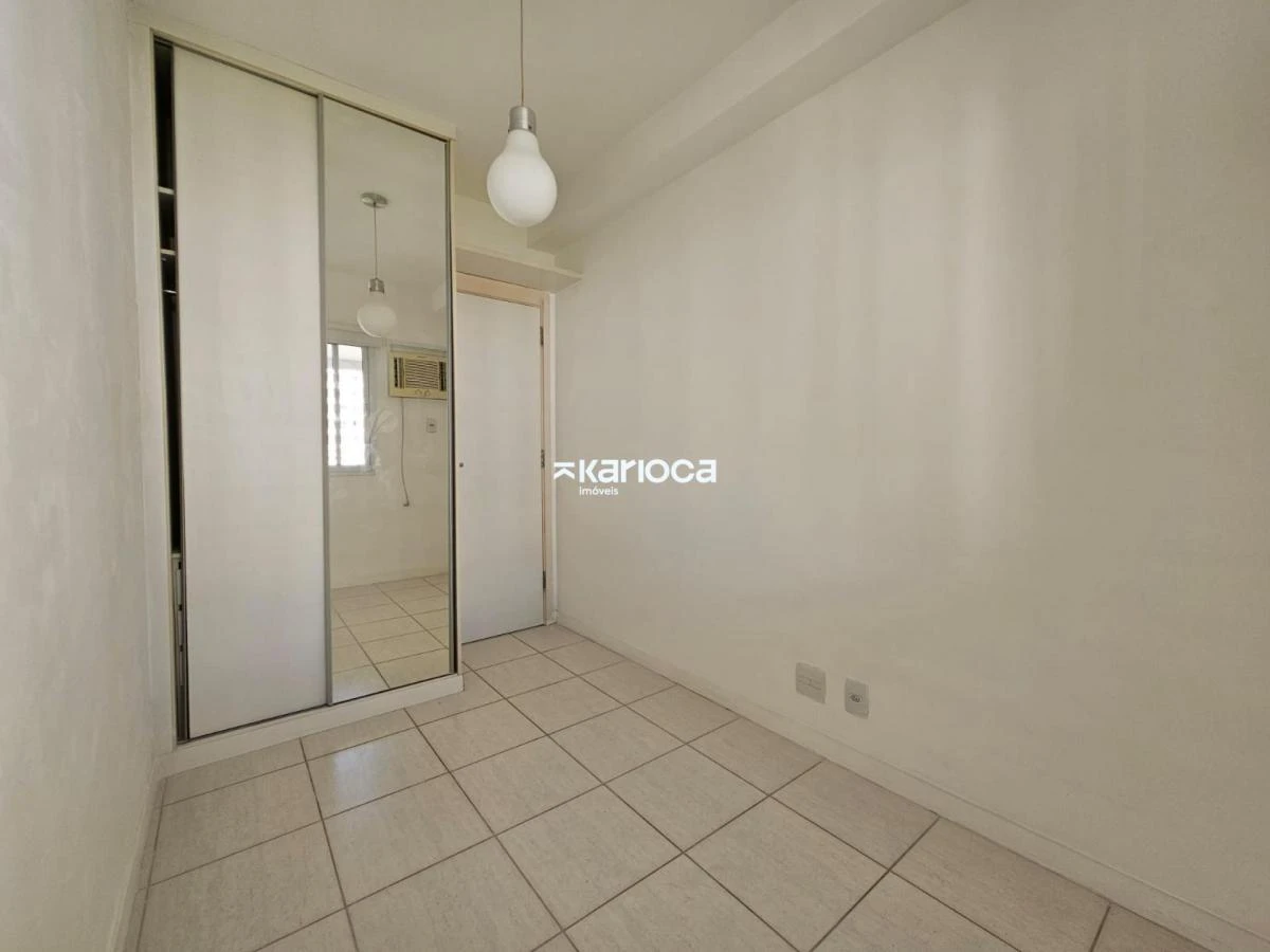 90 m² apartment with 3 bedrooms and built-in wardrobes — photo 17