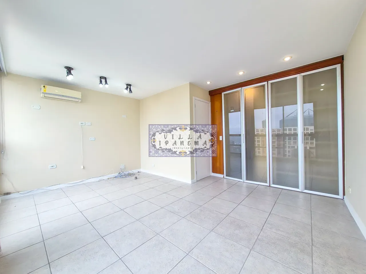 200 m² apartment with 3 en-suite bedrooms and private BBQ — photo 44