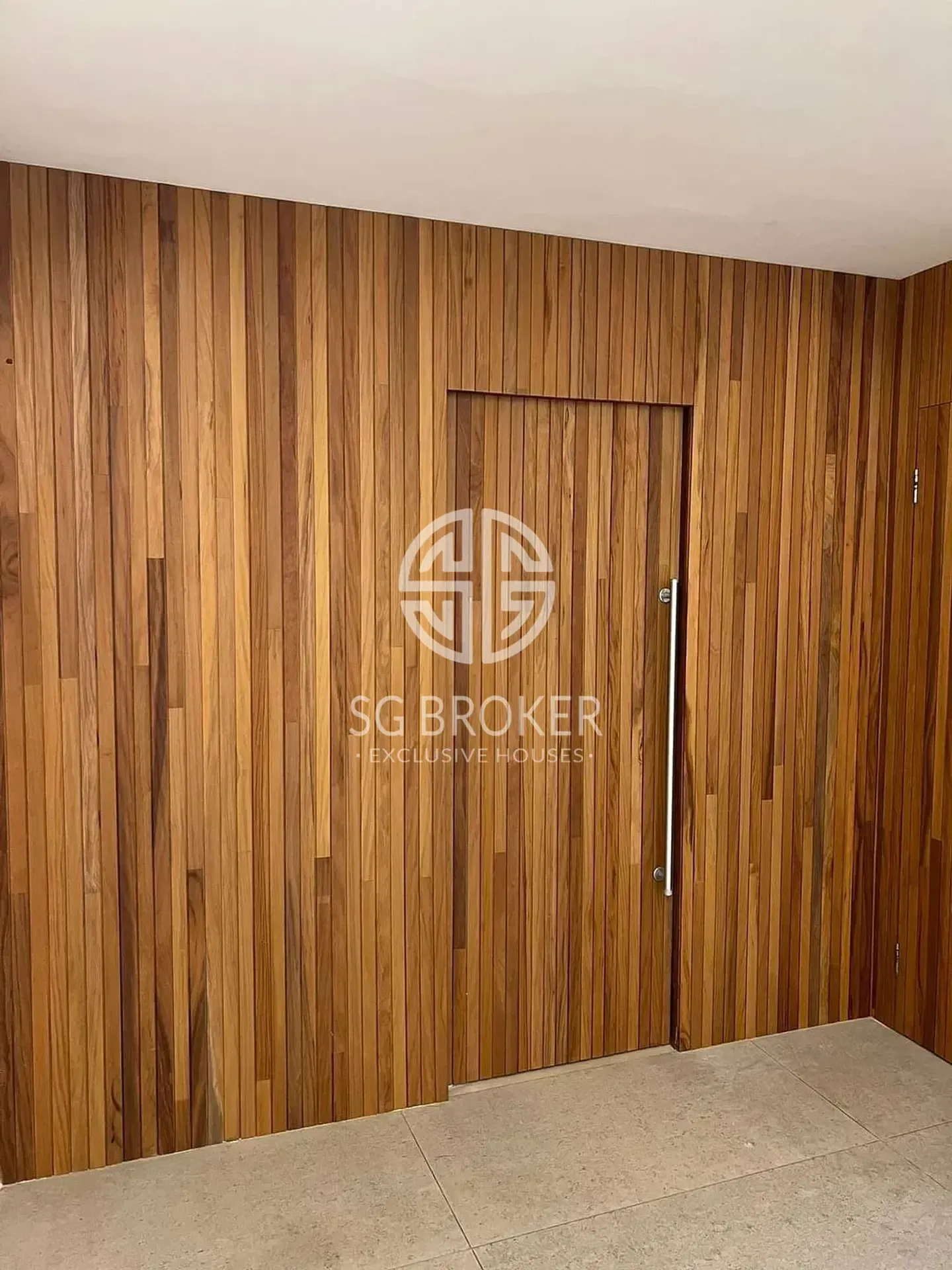 Casa com 5 suítes, cozinha fechada a gás e 500 m² — photo 23