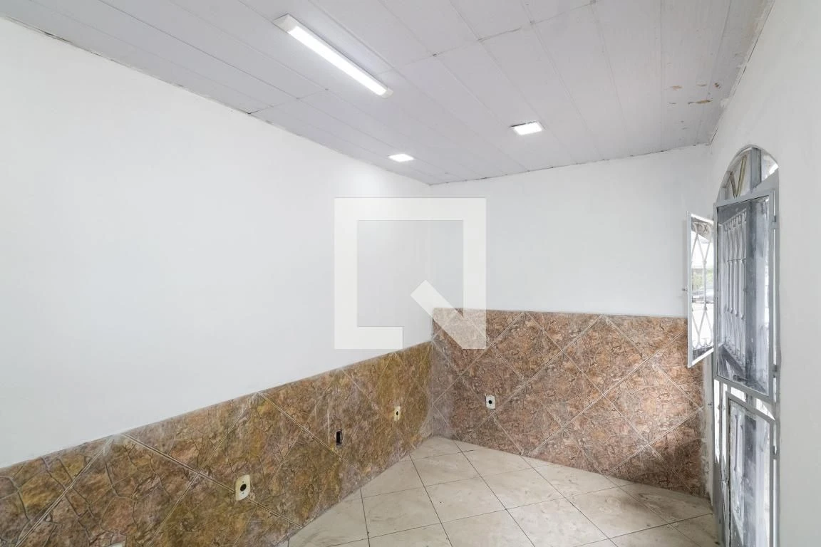 Unfurnished house with 1 bedroom and 1 bathroom — photo 20