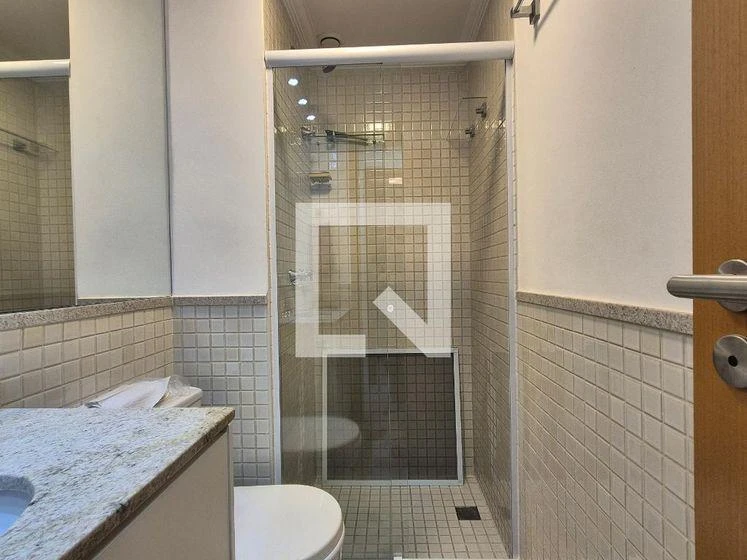 Glass-enclosed balcony in a 3-bedroom apartment, 76 m² — photo 31
