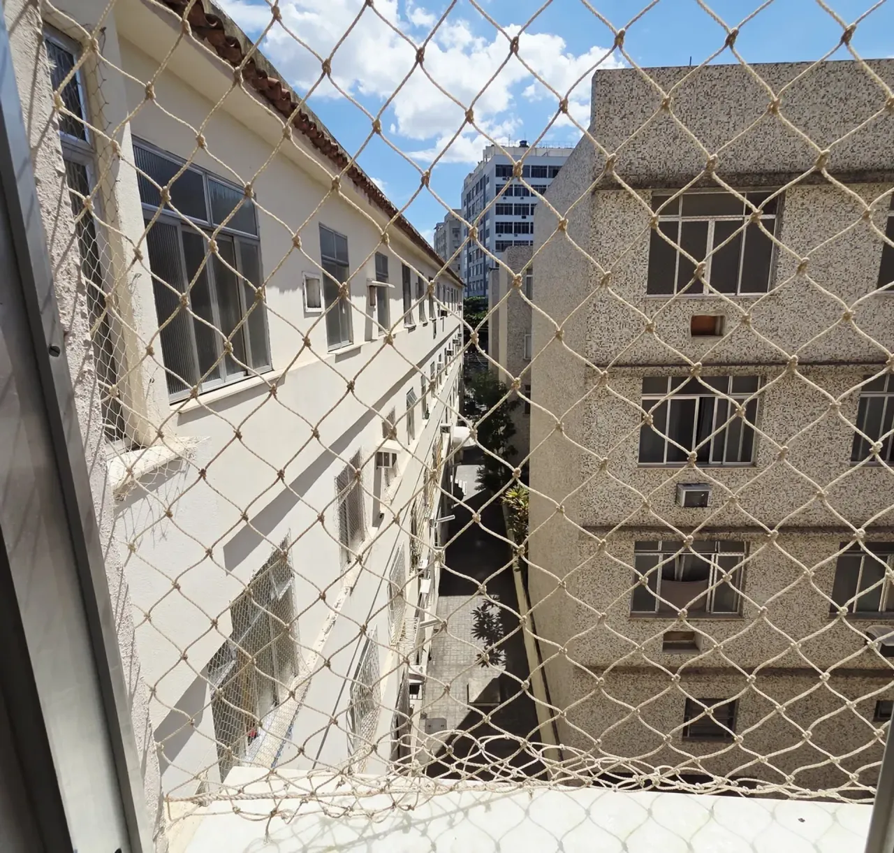 Apartamento com 2 quartos, 1 banheiro e cozinha fechada — photo 18