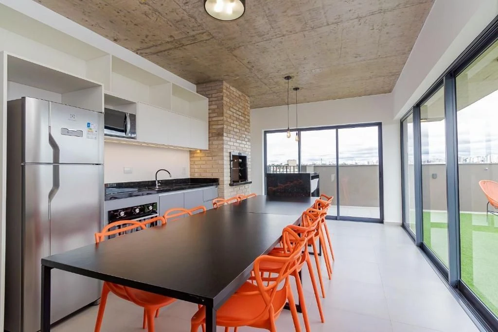 Furnished studio with balcony, 1 bedroom and 1 bath