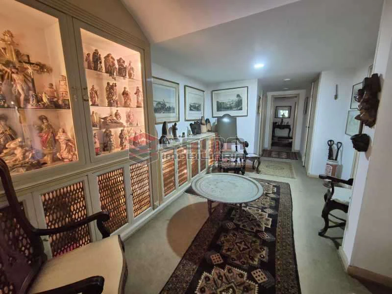 Apartamento mobiliado com 4 quartos e varanda — photo 25