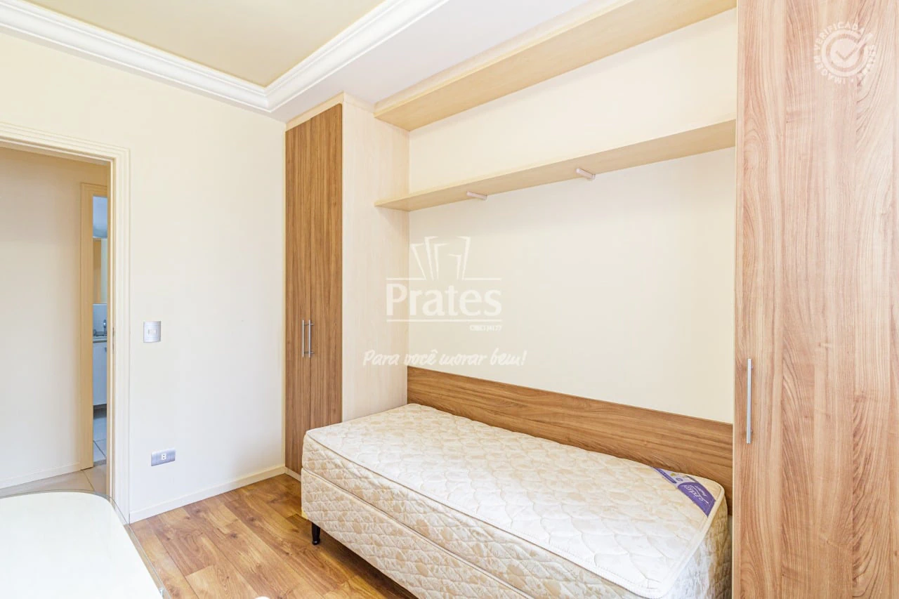 Furnished 2-bedroom apartment with a balcony — photo 7
