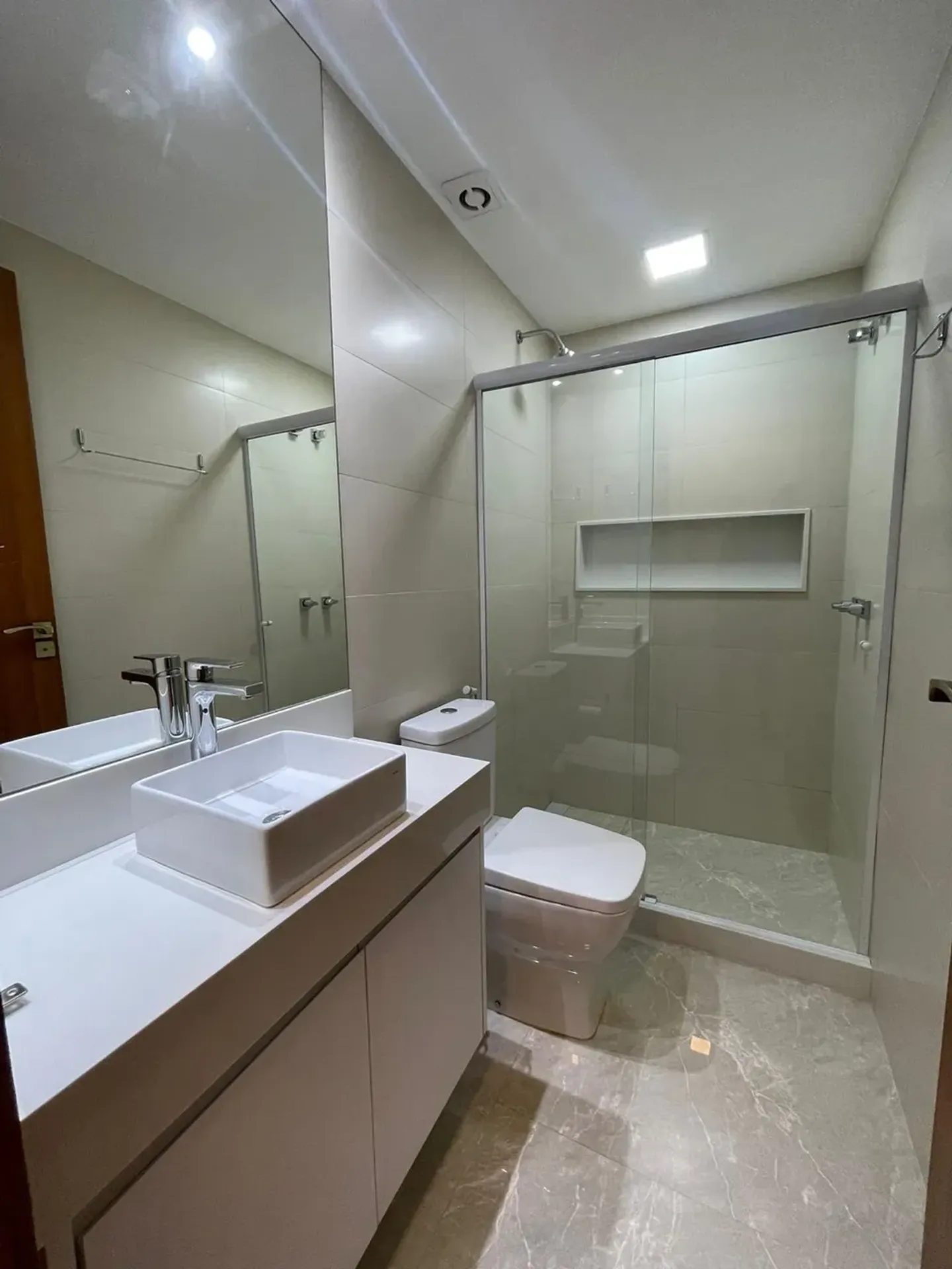 Apartamento mobiliado com 270 m² e 6 suítes — photo 9