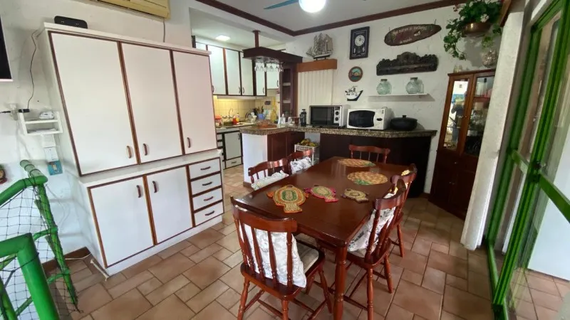Мебльована квартира 150 м² з 4 спальнями і 4 ванними — photo 28