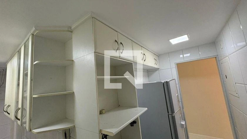 3-bedroom apartment with a grill on the balcony — photo 19