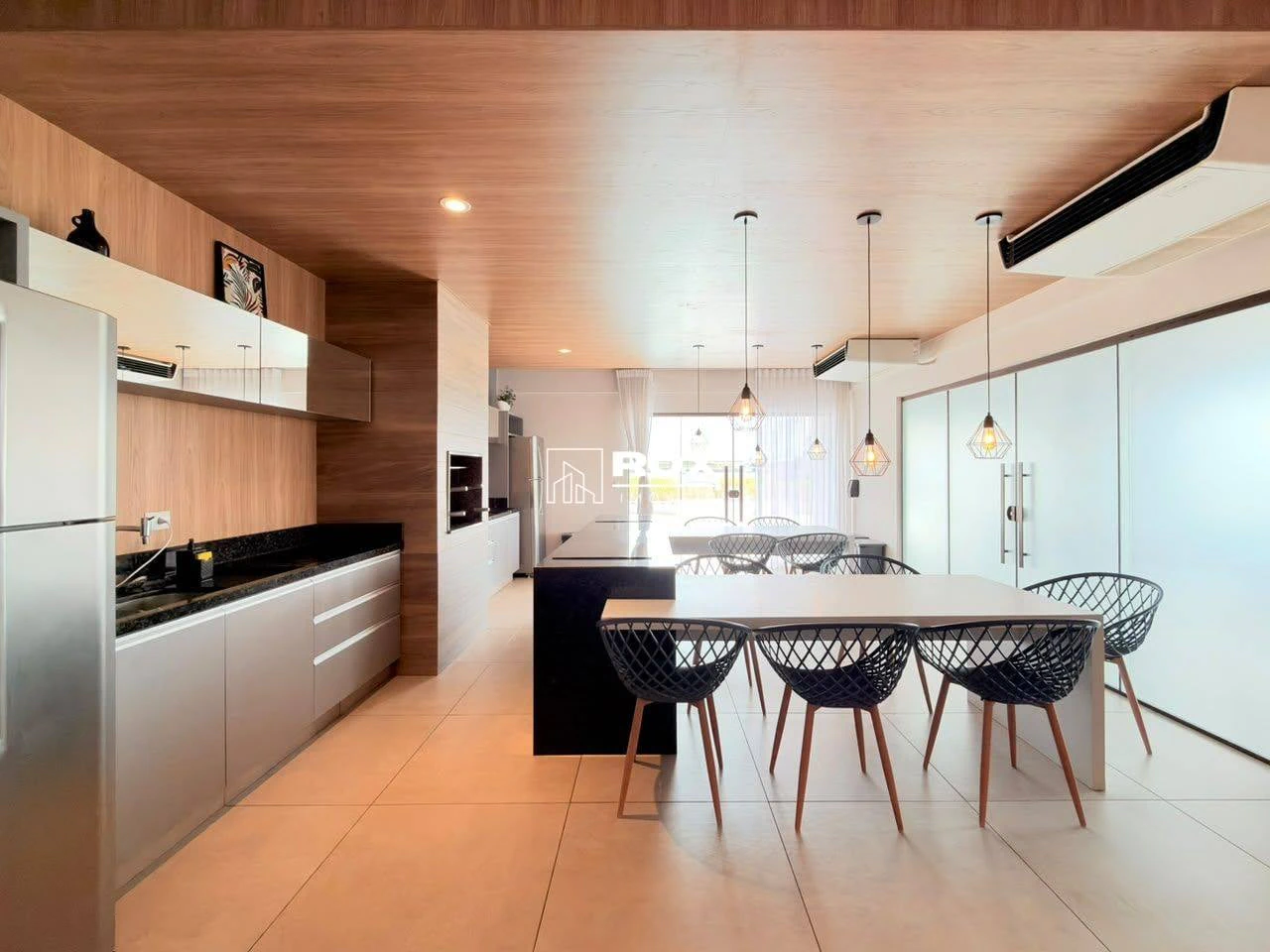 Меблированная студия 21 м² — photo 30