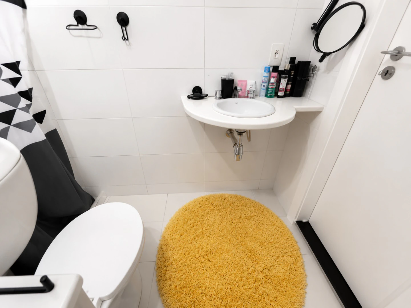 Casa mobiliada com 6 suítes e jardim privativo — photo 3