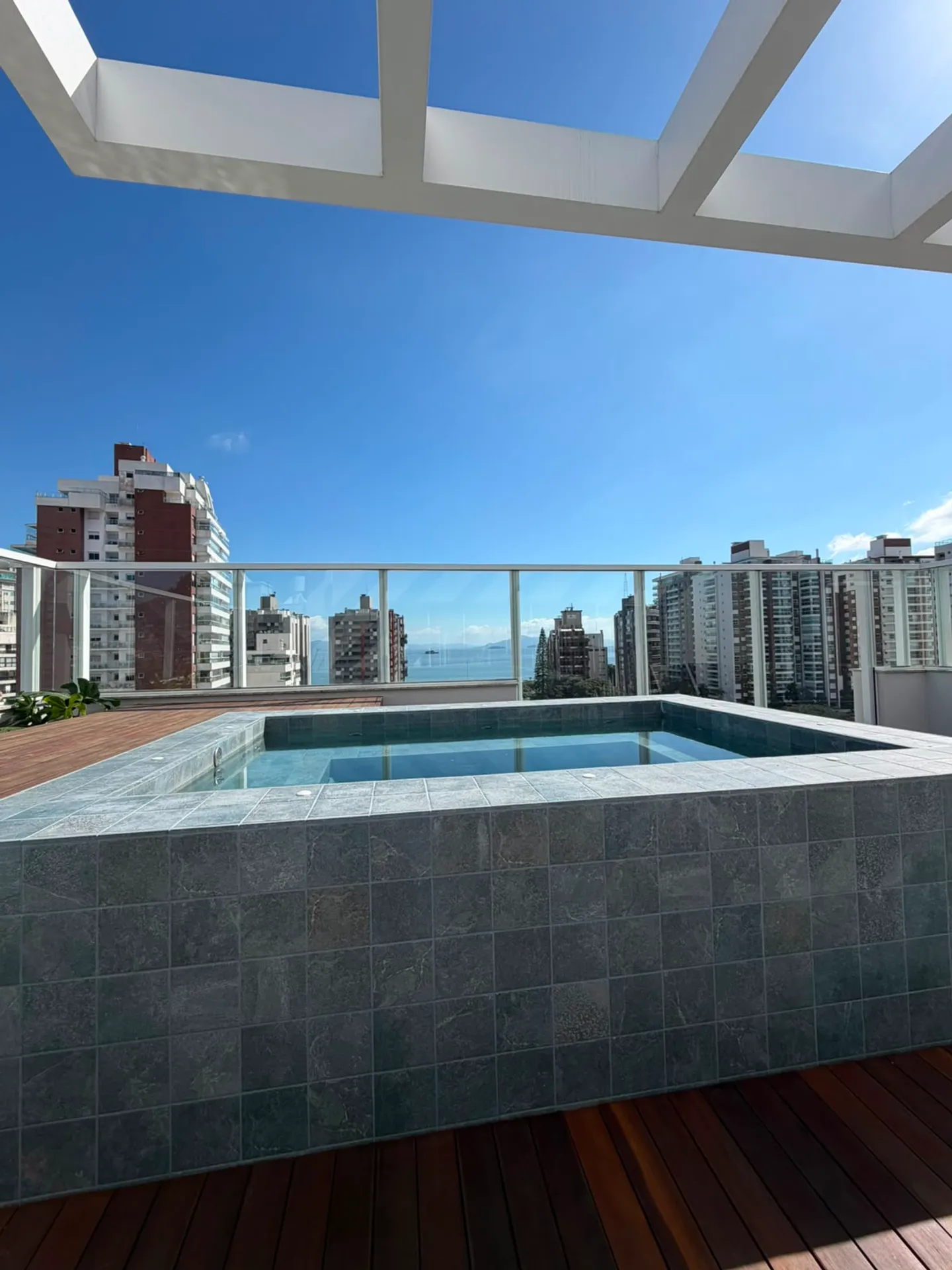 Мебльована квартира 79 м² з 2 спальнями та балконом — photo 7