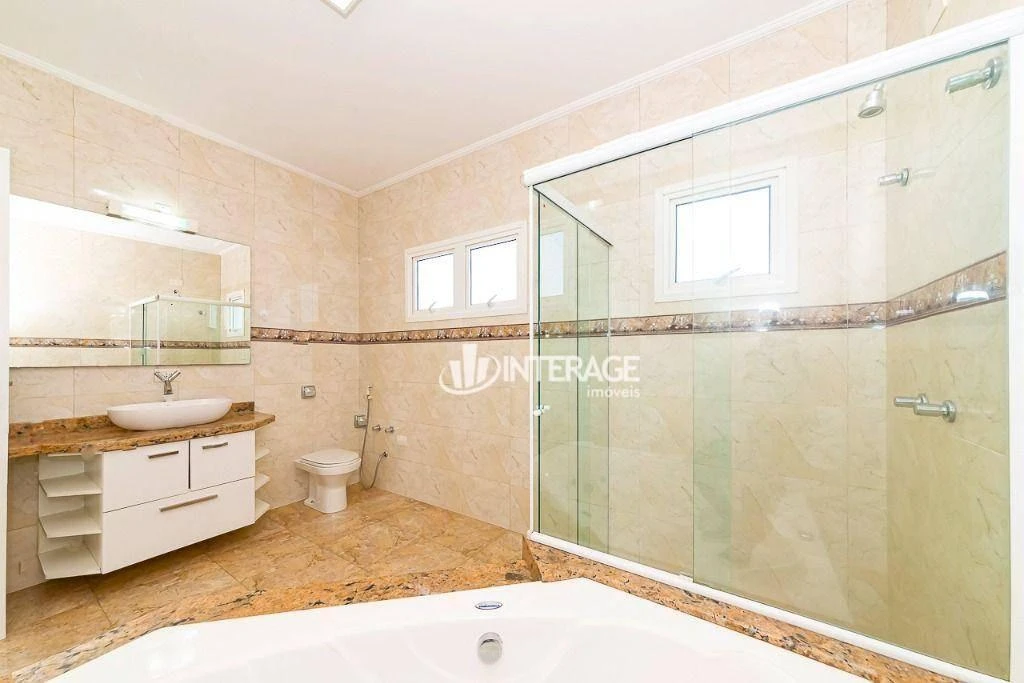 House, 270 m², with a bathtub — photo 35