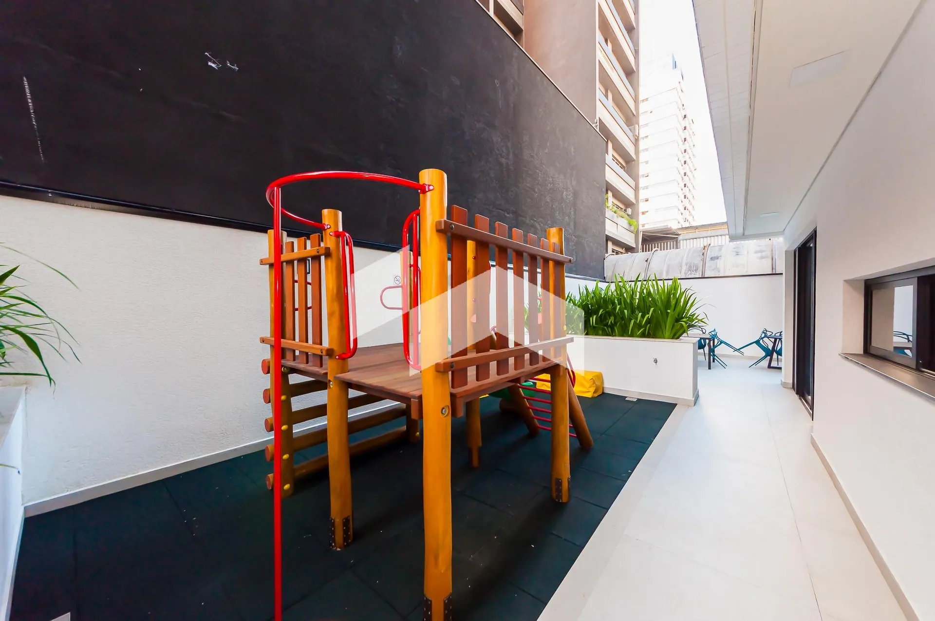 Furnished 26 m² apartment with 1 bedroom and private BBQ — photo 42