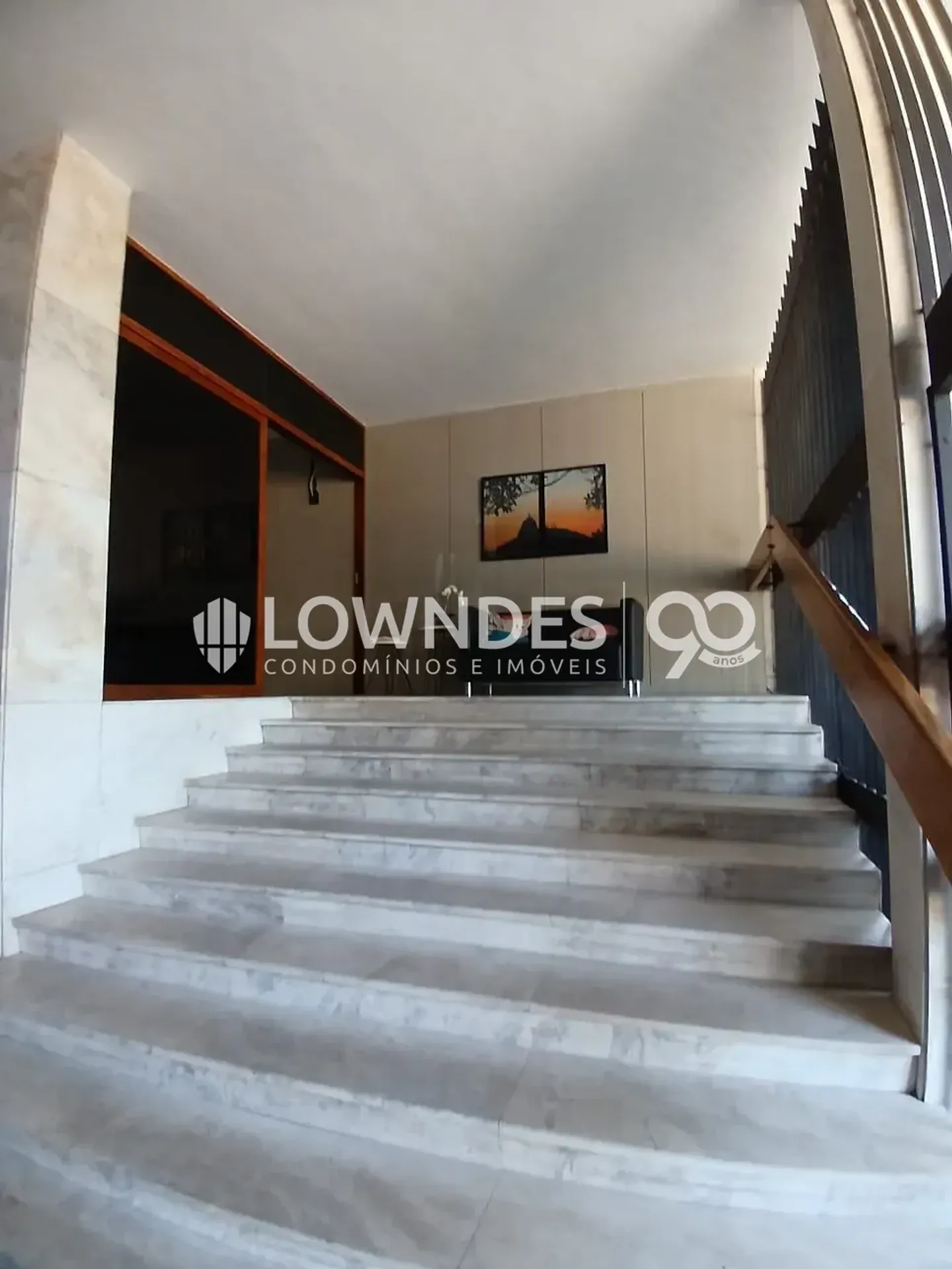 3-bedroom apartment with 1 bathroom and parking space — photo 3