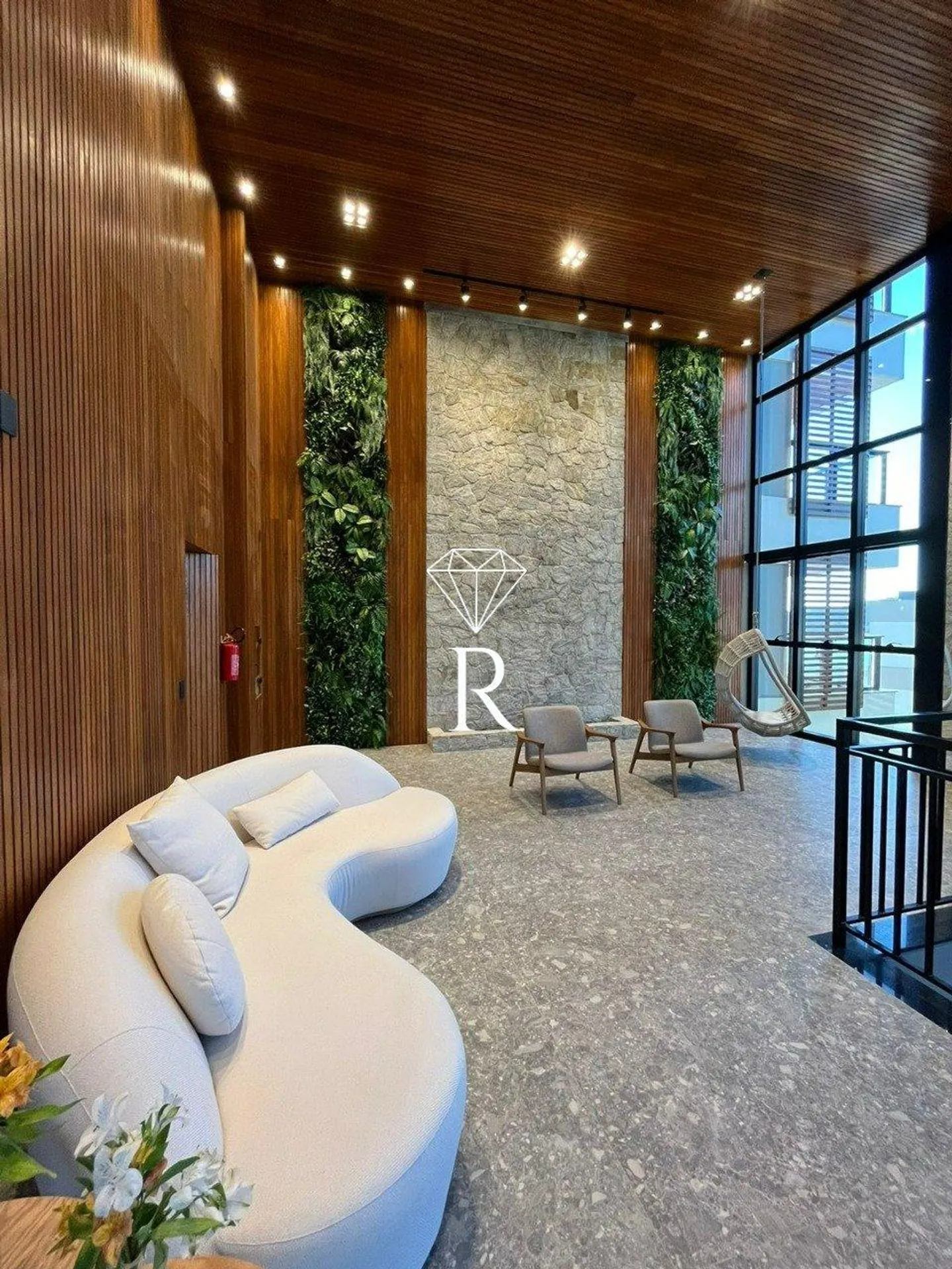 3-bedroom apartment with a grill on the balcony — photo 38