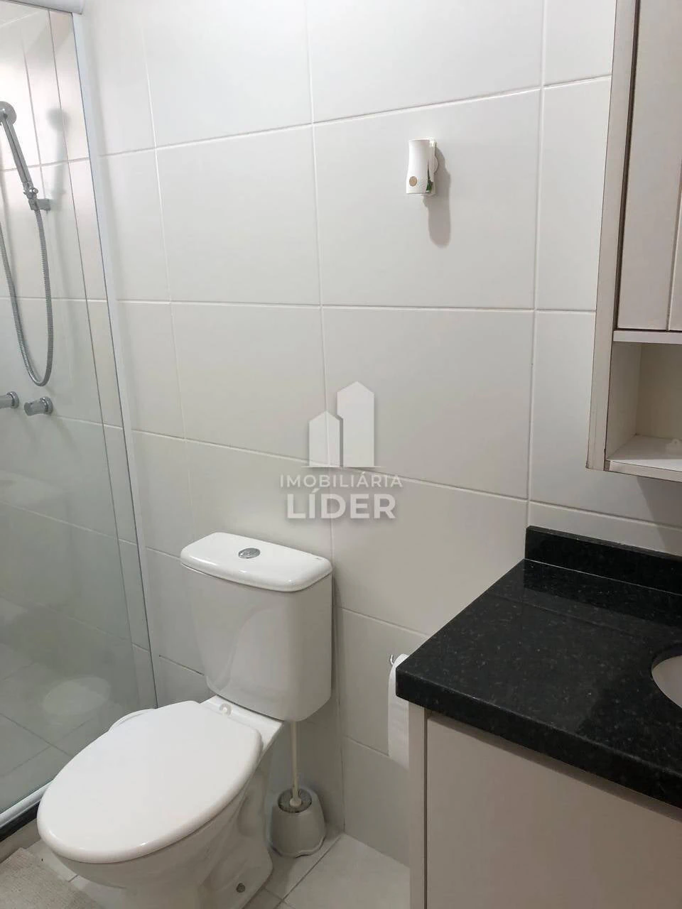 One-bedroom apartment with a washing machine — photo 10