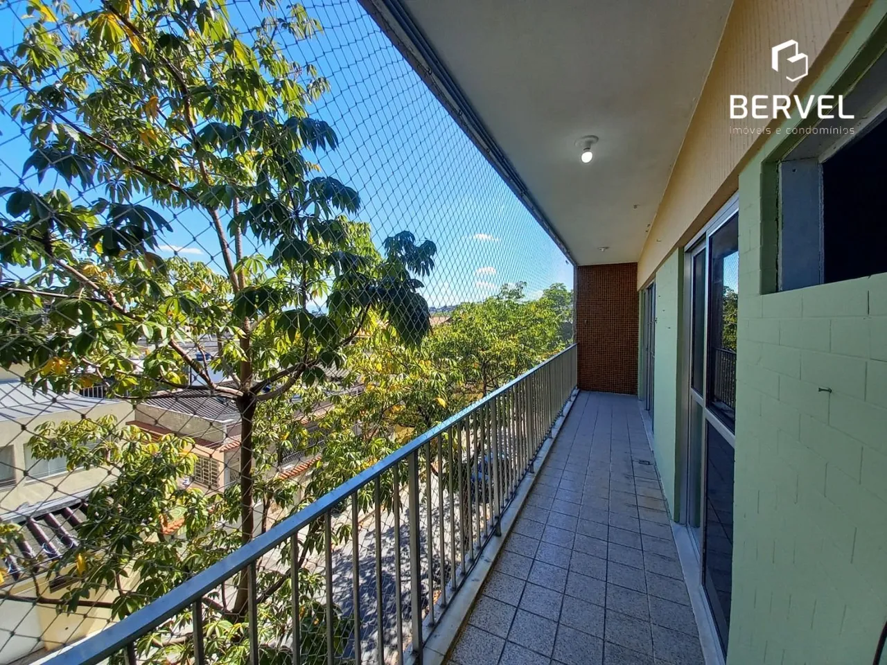 2-bedroom apartment of 98 m² with balcony — photo 5