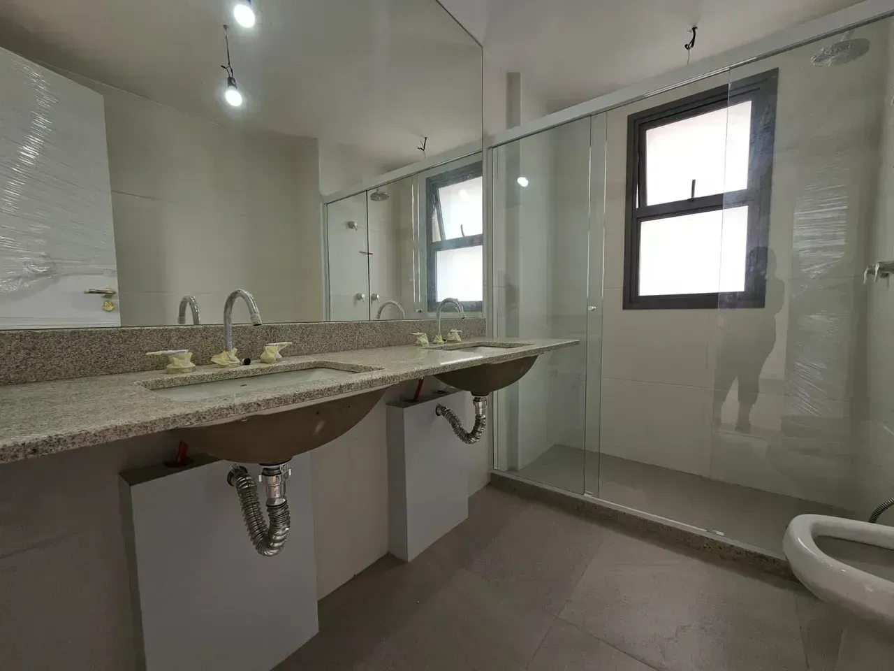 Apartamento de 199 m² com 4 quartos e 5 banheiros — photo 14