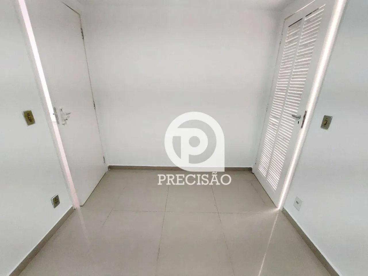 70 m² apartment with laundry area and 1 bedroom — photo 17