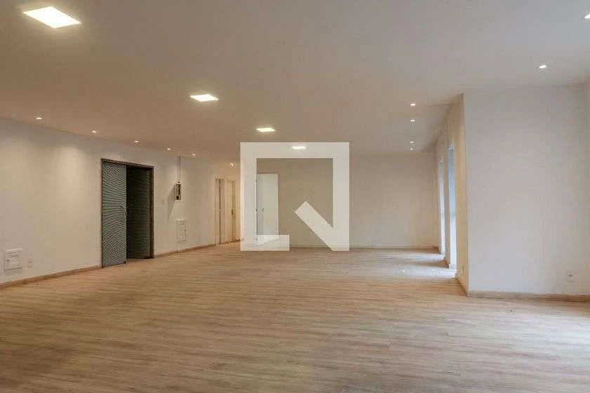 Rental apartment with a balcony and 2 bedrooms — photo 4