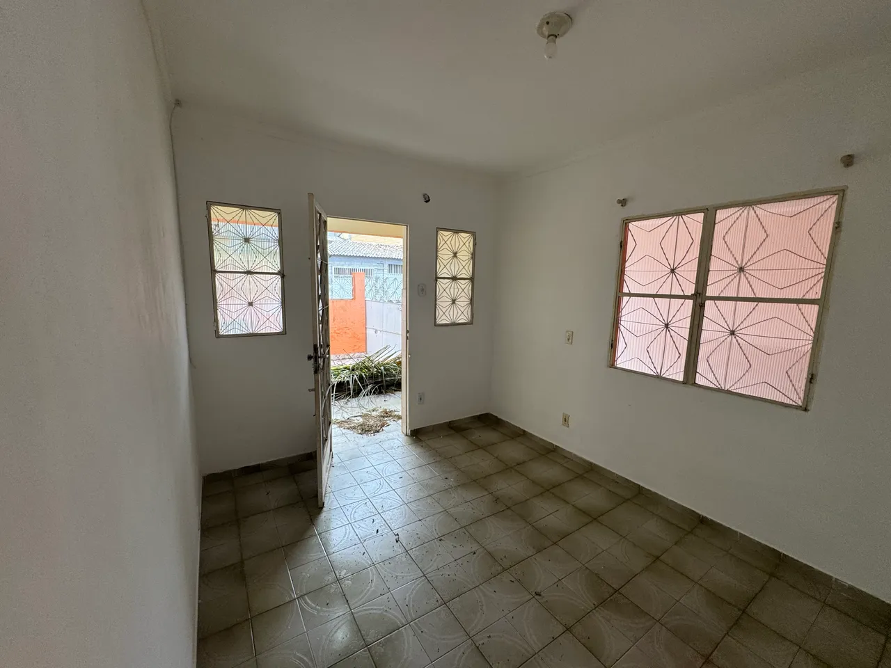 Casa com cozinha separada e fogão — photo 11