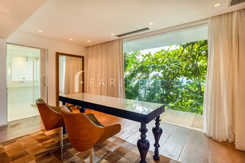 Furnished house with 5 bedrooms and open-plan kitchen — photo 64