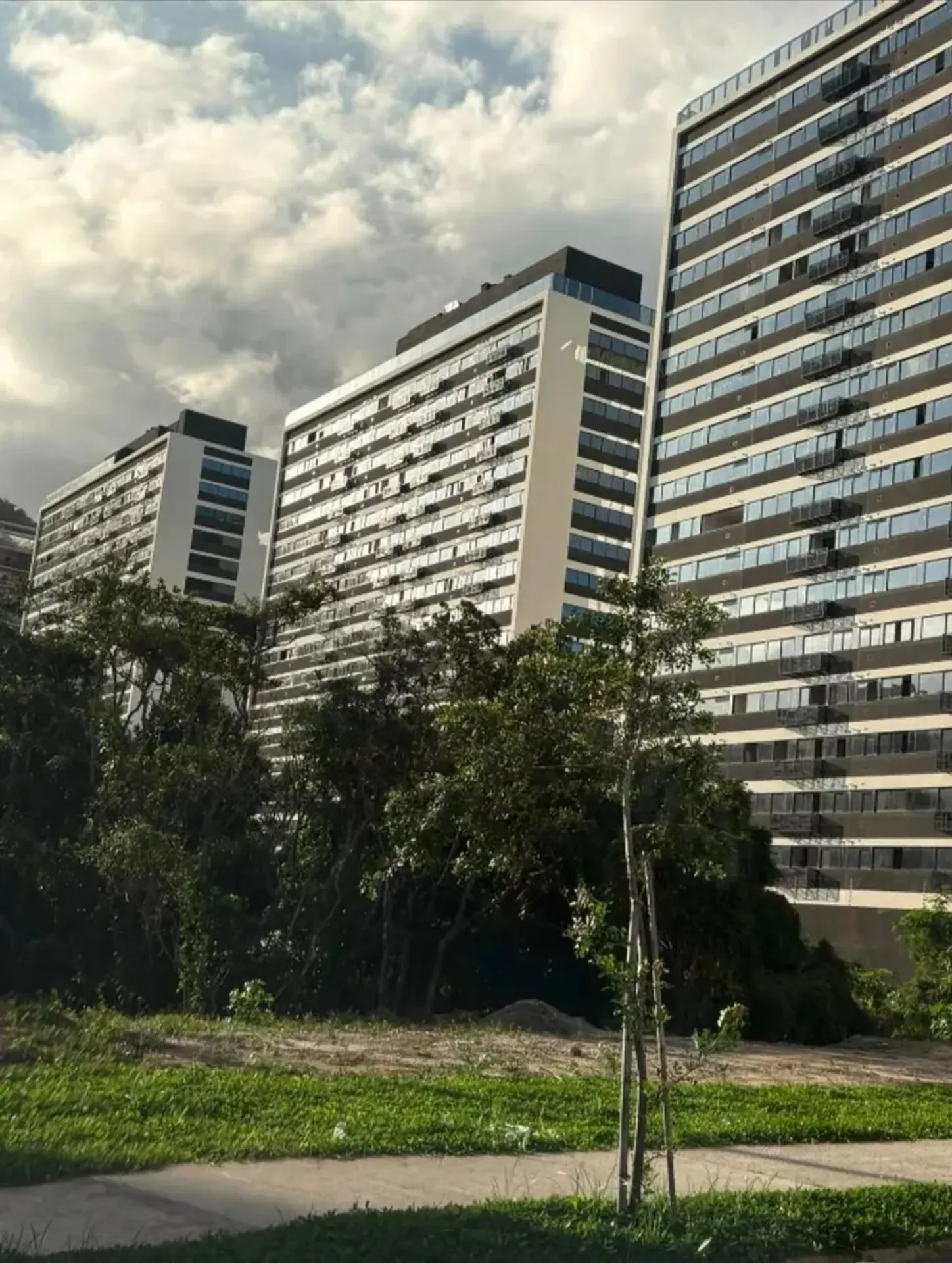 3-bedroom apartment with integrated kitchen and balcony — photo 14