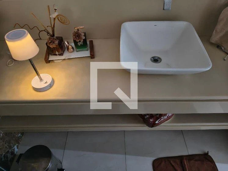 Dishwasher in a 4-bedroom house, 220 m² — photo 2