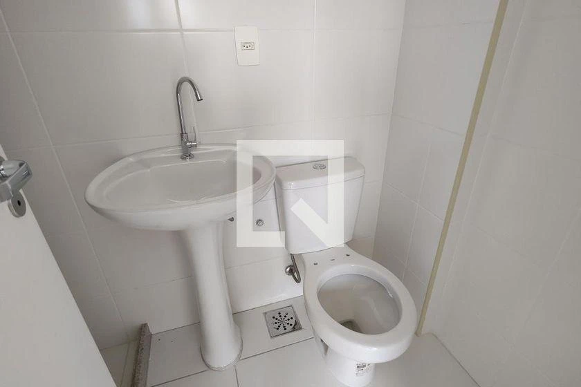Apartamento de 59 m² com 2 quartos e varanda — photo 40