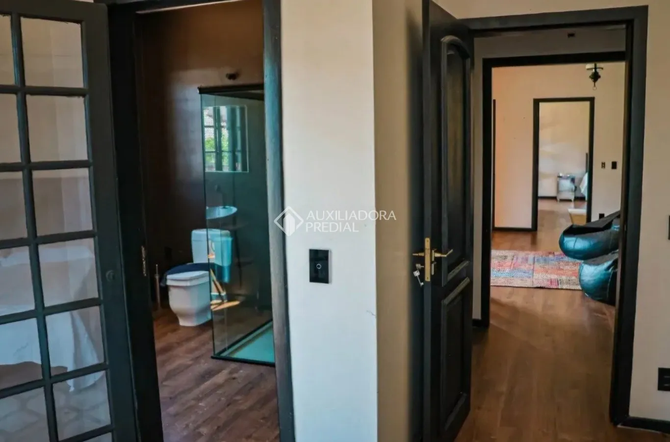Casa sem mobília de 1100 m² com 3 suítes e jardim — photo 19