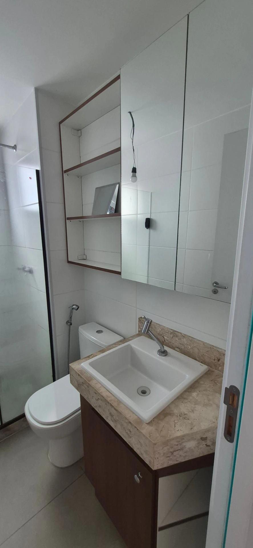 2-bedroom apartment in a building with a gym — photo 16