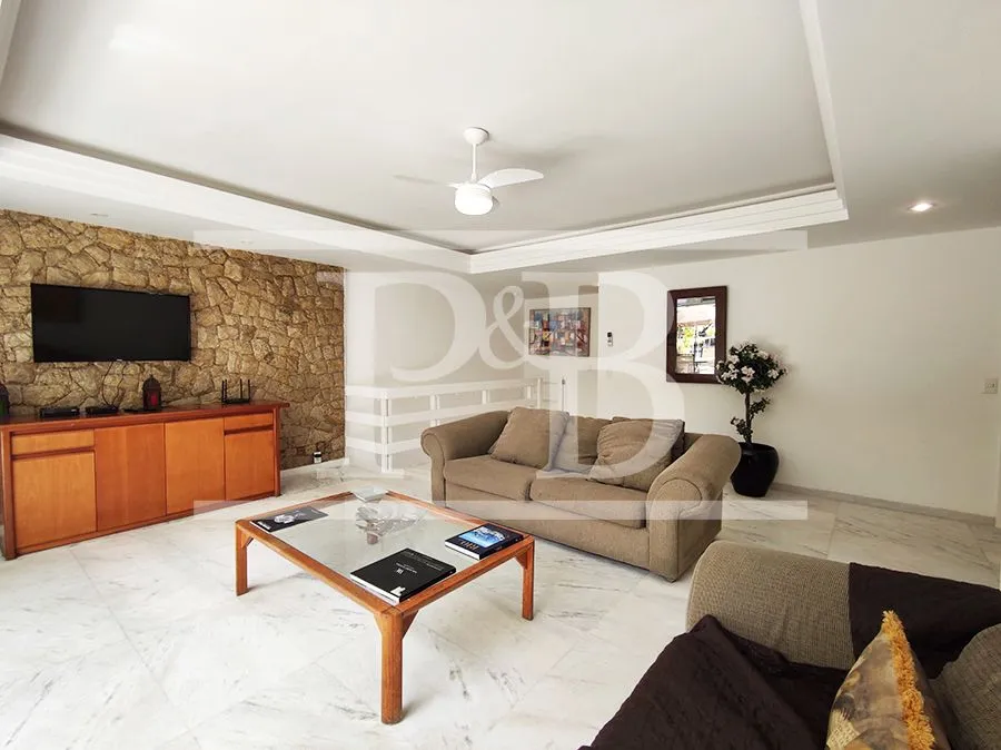 Furnished apartment with 4 bedrooms and 400 m² — photo 14