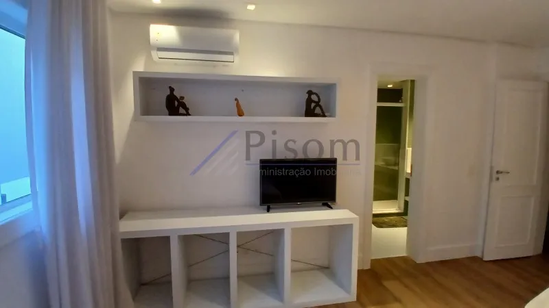 Casa sem mobília 980 m² com 5 suítes e 8 banheiros — photo 44