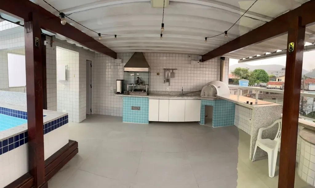 Casa com 3 quartos e 4 banheiros, varanda com churrasqueira — photo 17
