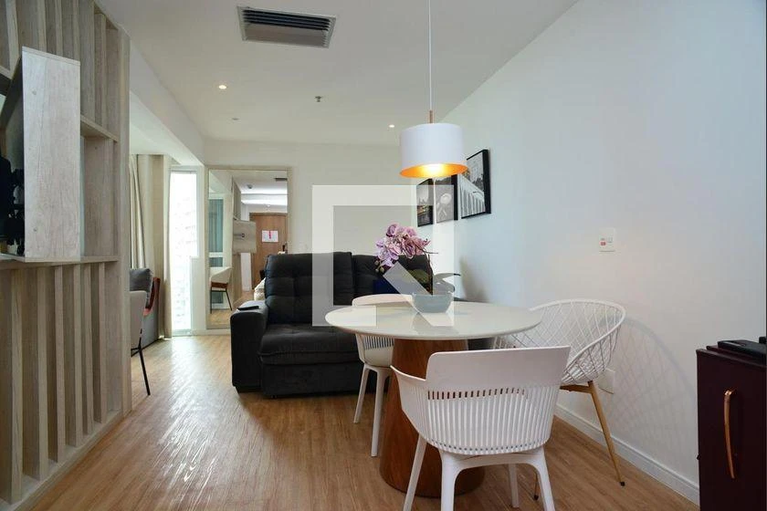 Rental apartment with 1 bedroom and 52 m² — photo 5